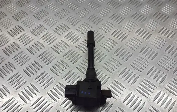 Mitsubishi Pajero High voltage ignition coil FK0138
