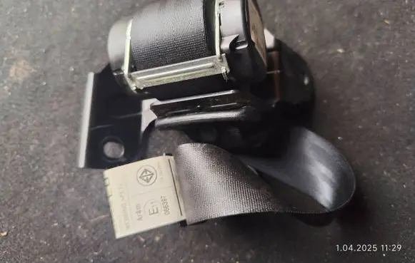 Mitsubishi Space Star Rear seatbelt 7212551 6217539