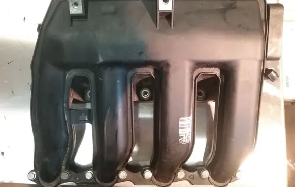 BMW 1 E81 E87 Intake manifold 7788194