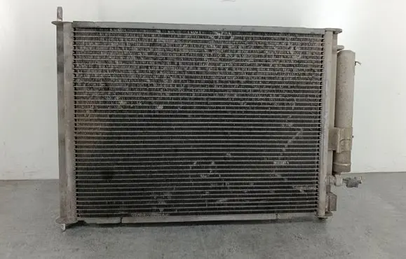 Nissan Note (E11) Radiator set 