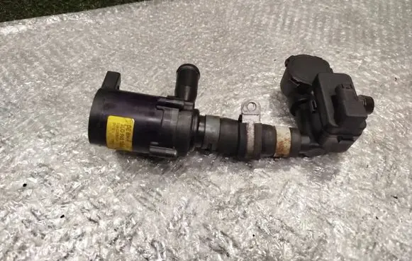 Porsche Cayenne (92A) Electric auxiliary coolant/water pump 7L0965561L 12402050300 7PP819810A