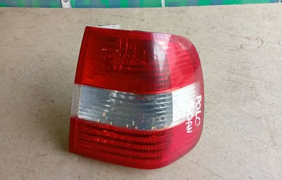 Volkswagen Polo III 6N 6N2 6NF Rear/tail lights 13321