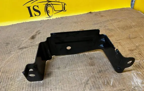 Ford Bronco Engine mount bracket H210A B3BL0718A B3B10718A