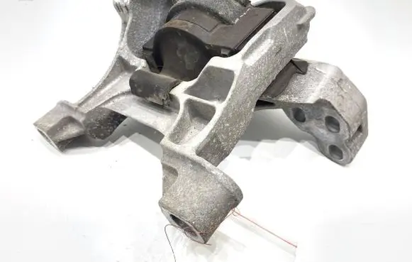 Mazda 3 II Engine mount vacuum valve 