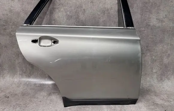 Subaru Outback (BS) Front door NULL