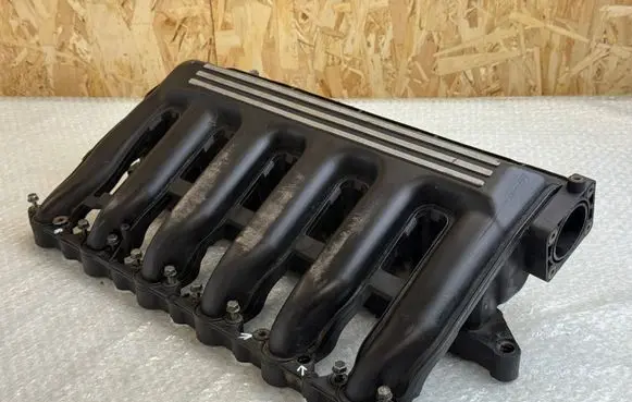 BMW 5 E39 Intake manifold 2247439