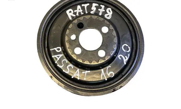 Volkswagen PASSAT B8 Crankshaft pulley 04L105243V200