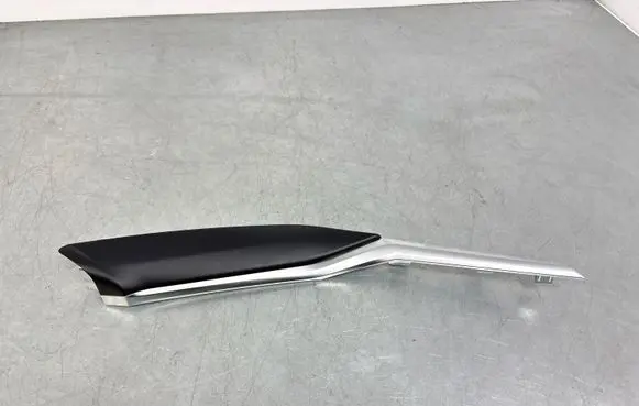 BMW 3 G20 G21 Dashboard glove box trim 6994077 9R699407707