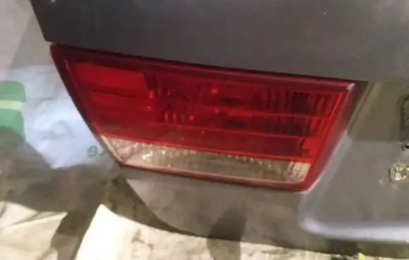 Hyundai Sonata Tailgate rear/tail lights