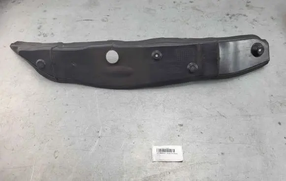Mercedes-Benz GLC C253 Fender end trim a2538890125