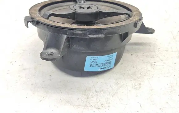 Volvo V70 Front door speaker 8633664