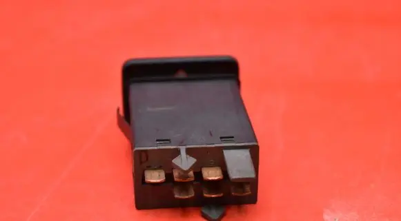 Volkswagen Golf IV Hazard light switch 1J0953235J