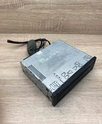 Volkswagen Phaeton Navigation unit CD/DVD player 3D0919887E A2C53082228