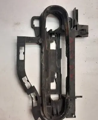 Rear door exterior handle/bracket
