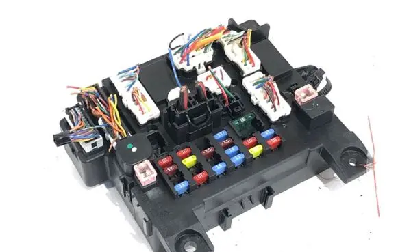 Mitsubishi Lancer VIII Other control units/modules 8637A653