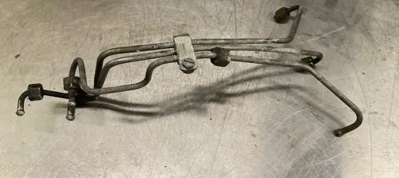 Audi A6 S6 C5 4B Fuel line pipe