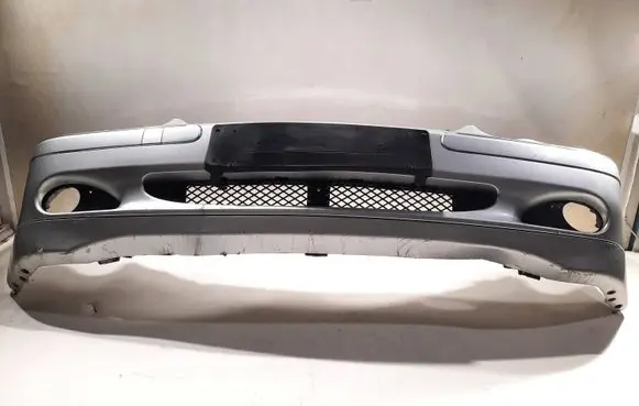 Mercedes-Benz C W203 Front bumper