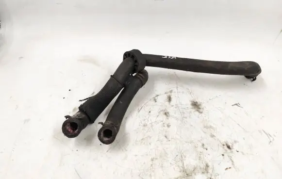 Audi A6 S6 C5 4B Engine coolant pipe/hose