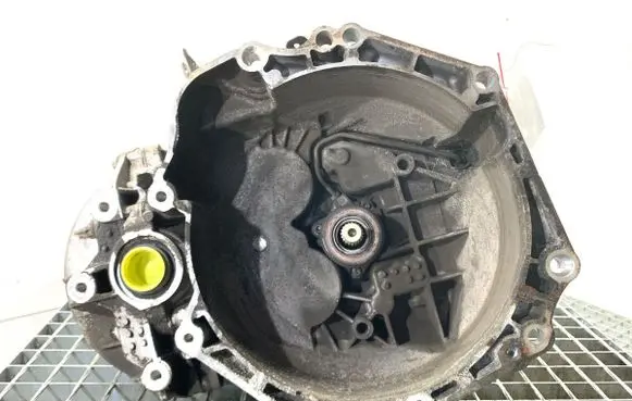 Opel Astra J Manual 5 speed gearbox 55194293