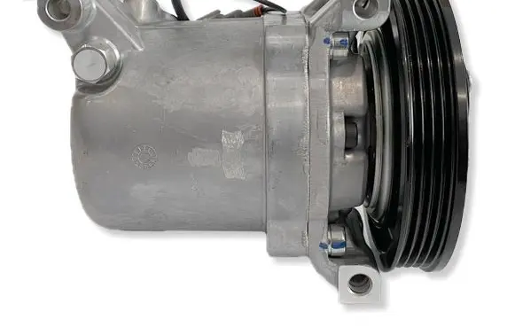 Subaru WRX Air conditioning (A/C) compressor (pump) 73111FE030 A4201101A00003