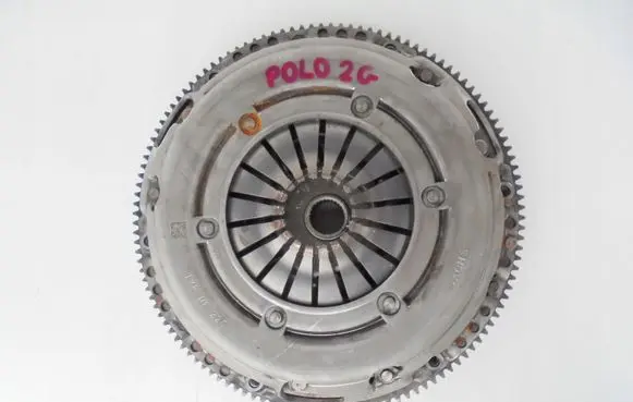 Volkswagen Polo VI Clutch set kit 04C141025H 04C141032