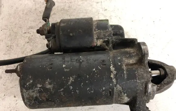 Audi A6 S6 C4 4A Starter motor