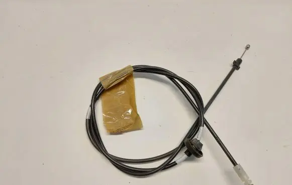 Volvo XC40 Engine bonnet/hood lock release cable