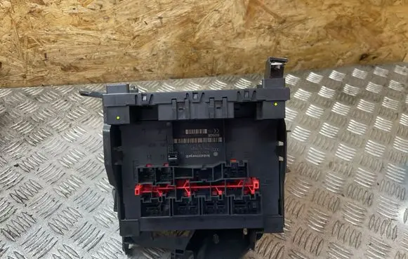 Audi A6 S6 C6 4F Comfort/convenience module 3C0937049AJ H54S2202 F005V00661