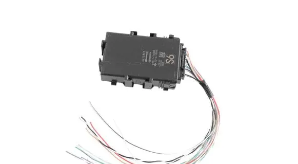 Lexus ES 250 - 300 - 330 Gateway control module 50141204 8911176050