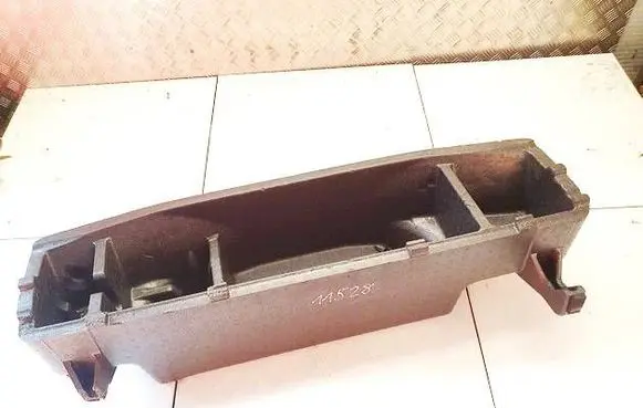 Ford Grand C-MAX Spare wheel section trim AM51U11168AD