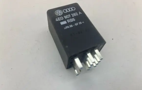 Audi A6 S6 C6 4F Glow plug pre-heat relay 4E0907282A