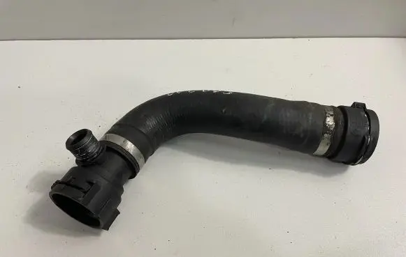 BMW X6 E71 Engine coolant pipe/hose 7586774