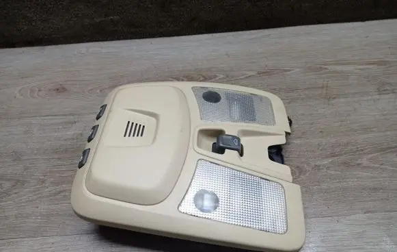 Volvo S60 Front seat light 30669622 9168160