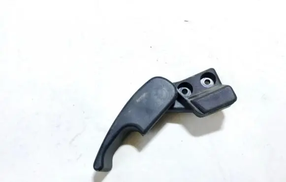 Volkswagen Golf III Engine bonnet (hood) release handle 1h1823533
