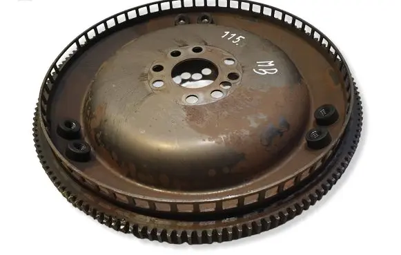 Mercedes-Benz E W211 Flywheel 