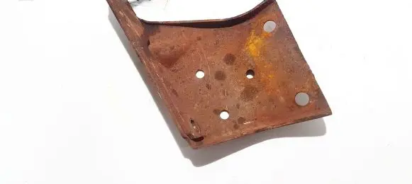 Ford Focus Engine mounting bracket