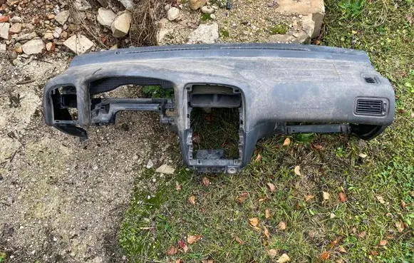 Toyota Avensis T220 Dashboard 5595005030