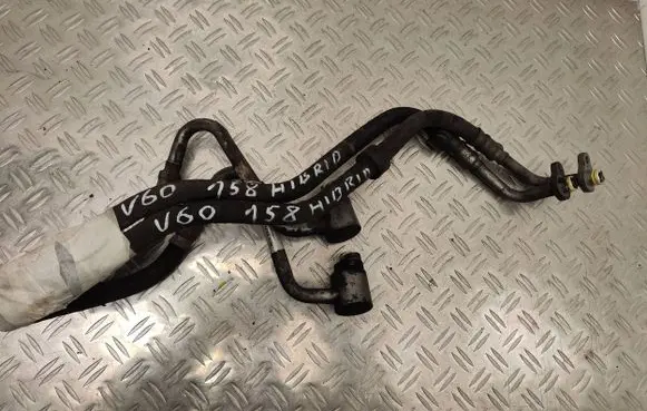 Volvo V60 Air conditioning (A/C) pipe/hose 31390510