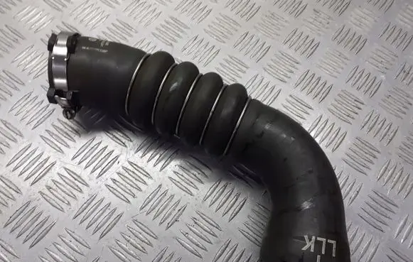 Audi A6 S6 C6 4F Intercooler hose/pipe 4F0145738F