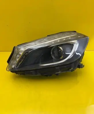 Mercedes-Benz A W176 Headlight/headlamp A1768202761