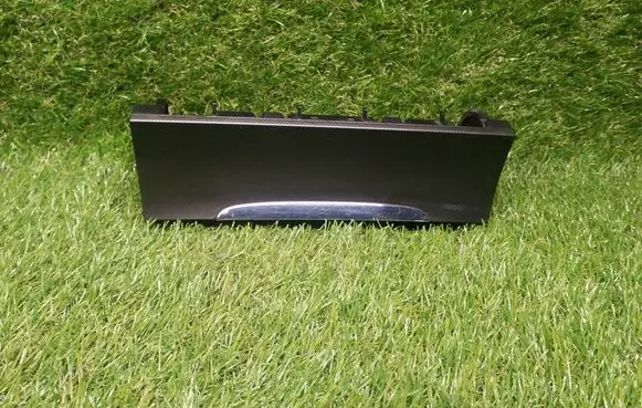 Volkswagen PASSAT B6 Car ashtray 3C0863284A 3C0857961A