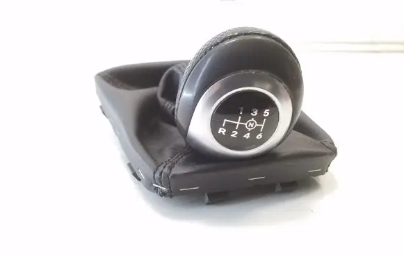 Mercedes-Benz B W246 W242 Gear lever shifter trim leather/knob A2463641310