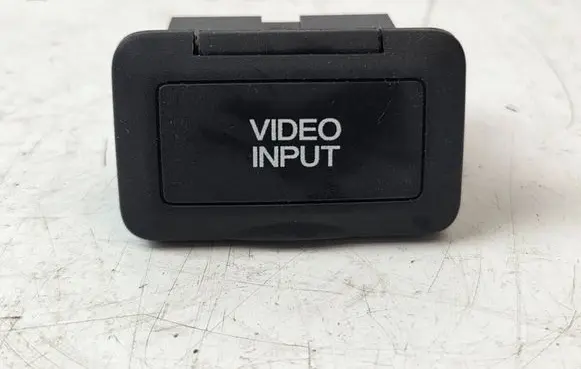Honda CR-V AUX in-socket connector M35702