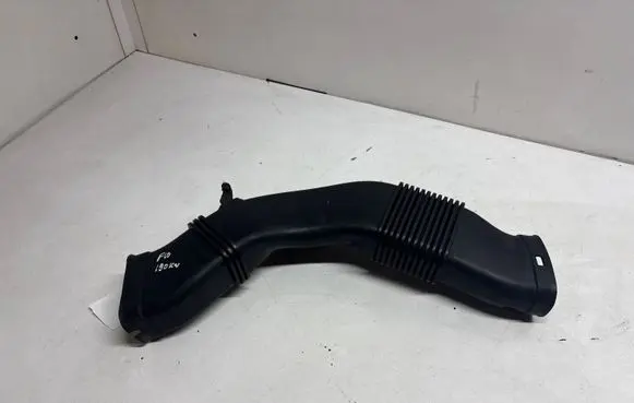 BMW 5 F10 F11 Air intake duct part 19385510