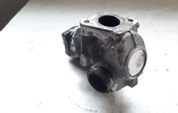 Ford Focus EGR valve 9685640480
