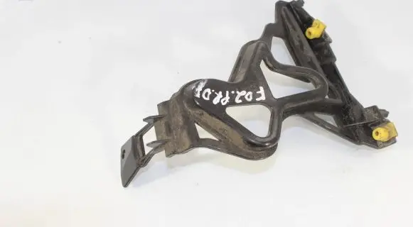 BMW 7 F01 F02 F03 F04 Radiator mount bracket 7046352