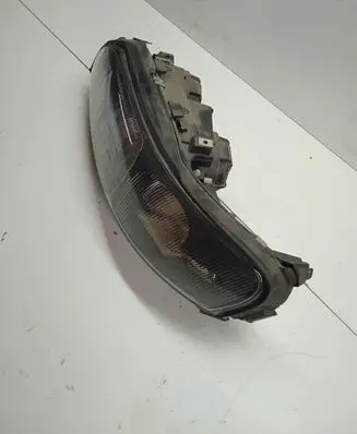 Volvo V70 Headlight/headlamp