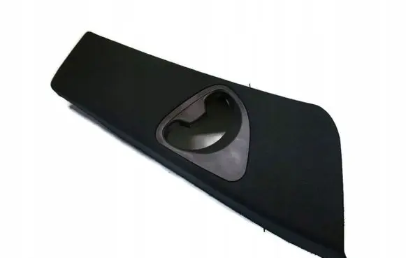BMW 6 E63 E64 Seat belt trim 