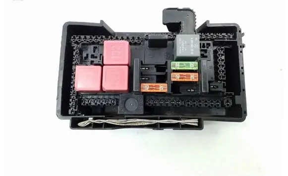Mercedes-Benz C W205 Fuse module A2059068501