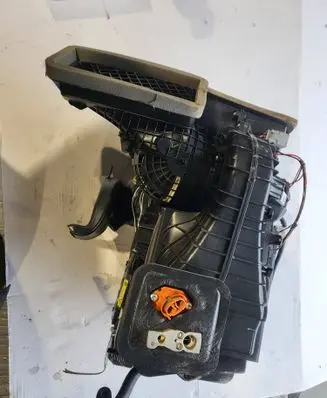 Renault Twingo III Interior heater climate box assembly housing 272708103R GV125002 22051003